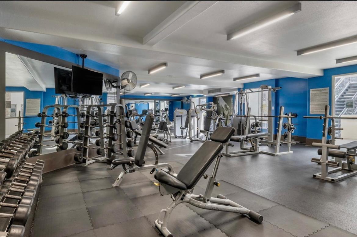 לוס אנג'לס The Nest A Spacious 1 Bedroom Apartment With A Pool View מראה חיצוני תמונה
